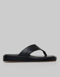 Yongki Komaladi Sandal Platform