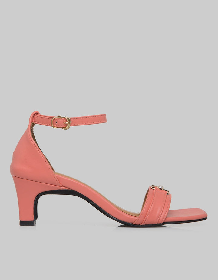 Yongki Komaladi Heels With Ankle Strap