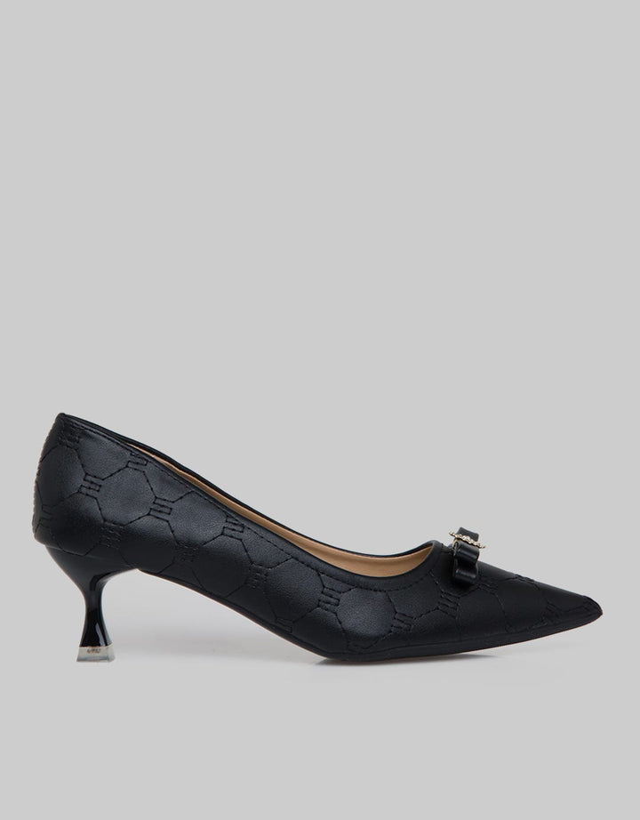 Peter Keiza Heels Logo Flower