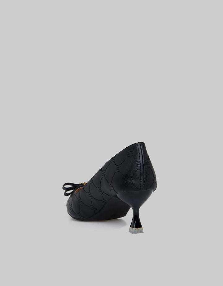 Peter Keiza Heels Logo Flower