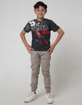 Marvel T-Shirt Spiderman Squatting Stamp Amazing