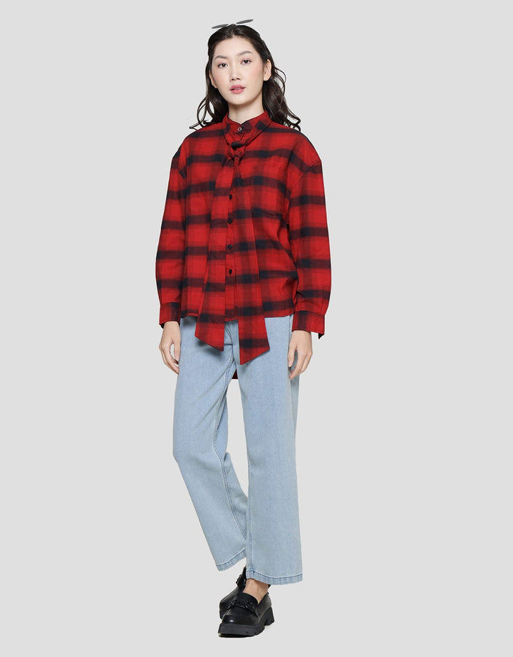 Edition Oversized Plaid Motif Kemeja Asimetris Wanita
