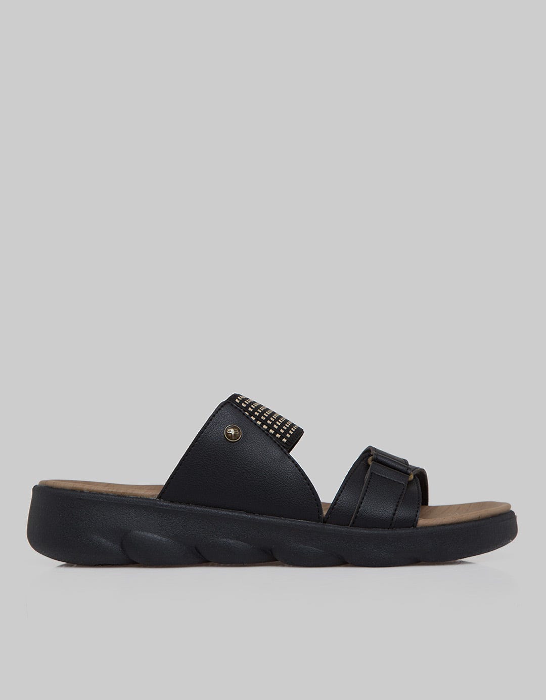 Triset Flat Sandals Buckle Detail