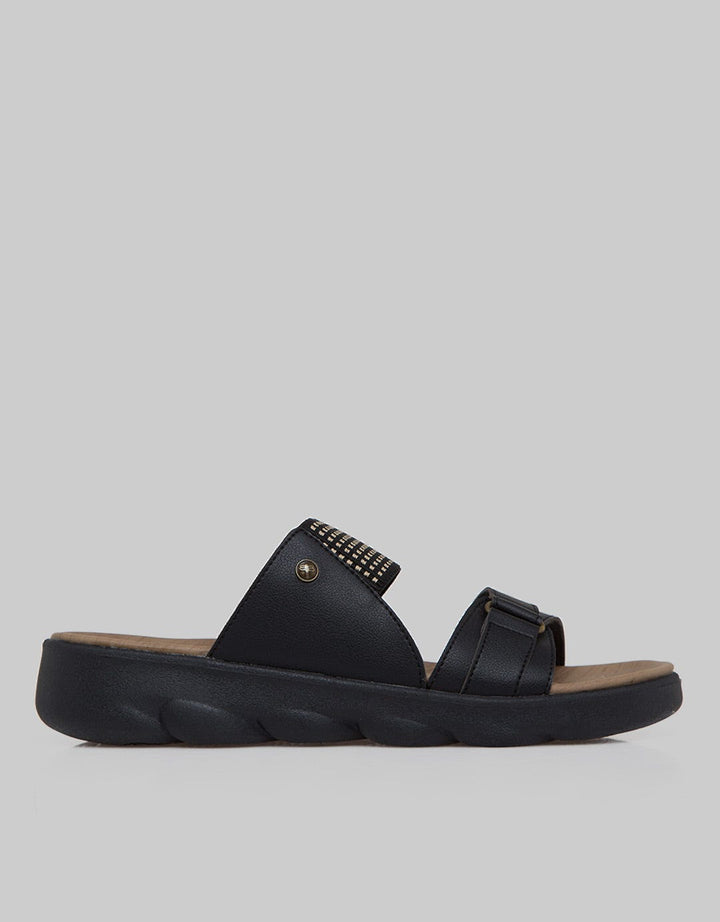 Triset Flat Sandals Buckle Detail