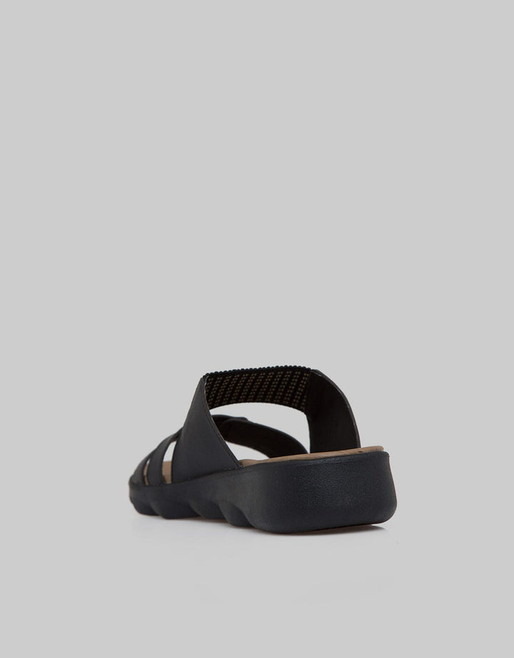 Triset Flat Sandals Buckle Detail