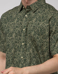 Details Tencel Print Kemeja Pria