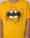 Character Short Sleeve T-Shirt Batman Logo Tengah Ribbon