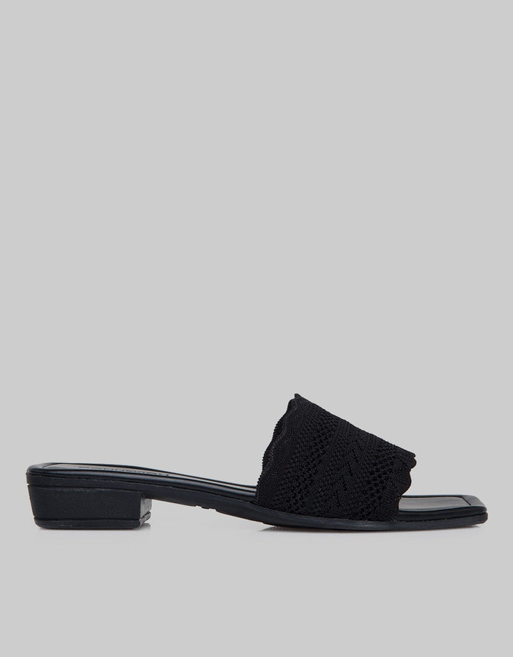 Connexion Slipper Sandals Women Wave Knit Strap