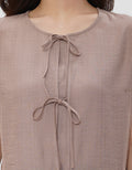 SUKO PEPLUM FRONT TIE BLOUSE WANITA