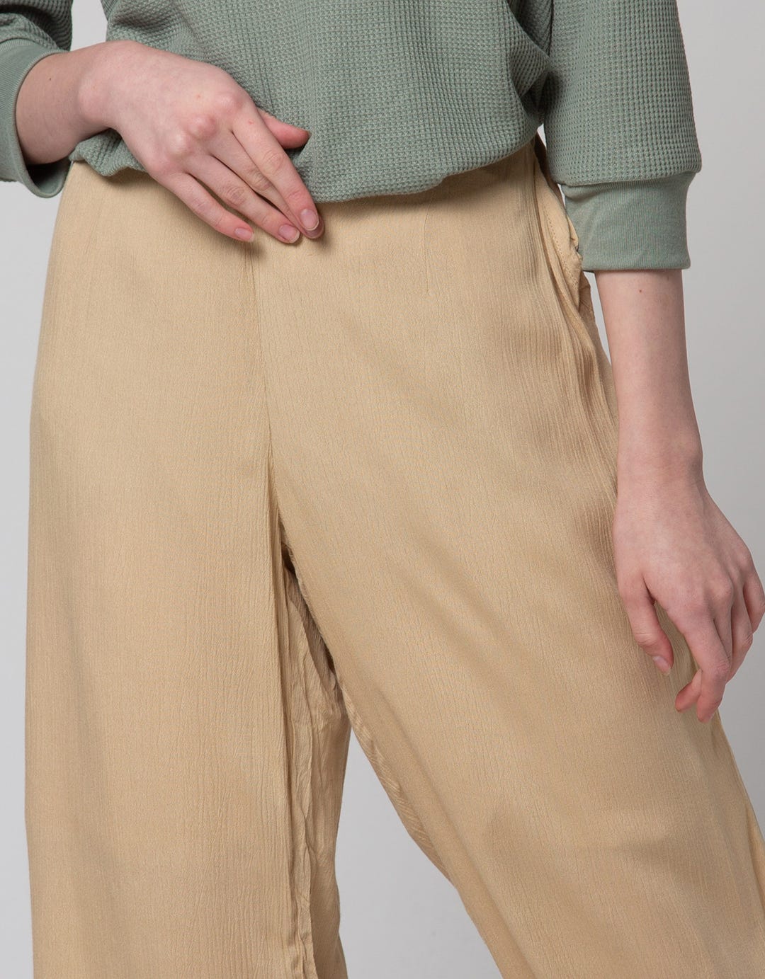 Edition Sand Color Pants