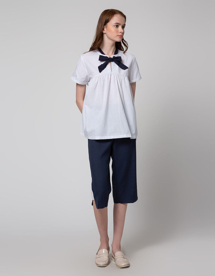 Edition Eyelet Blouse