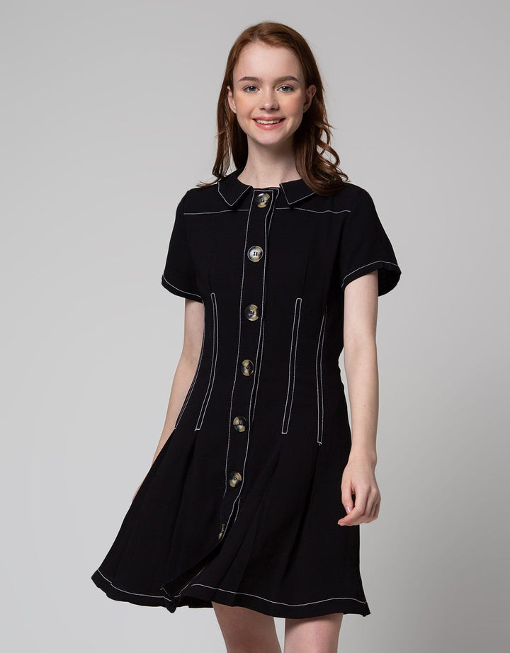 Edition Contrast Stitch Pleated Dress