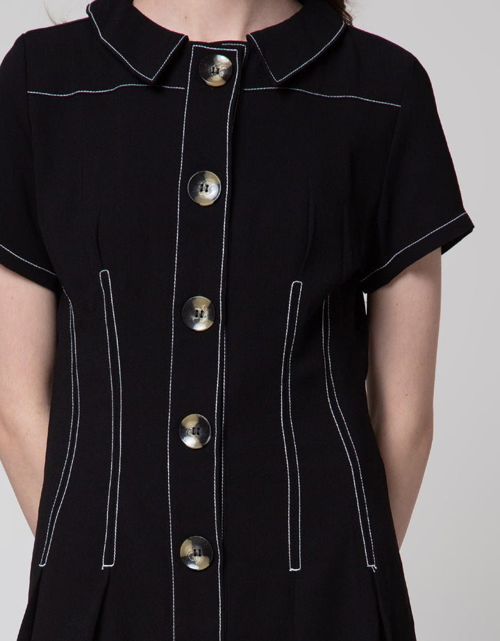 Edition Contrast Stitch Pleated Dress