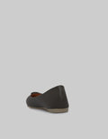 St. Yves Ballerina Pointed Flat Shoes Wanita