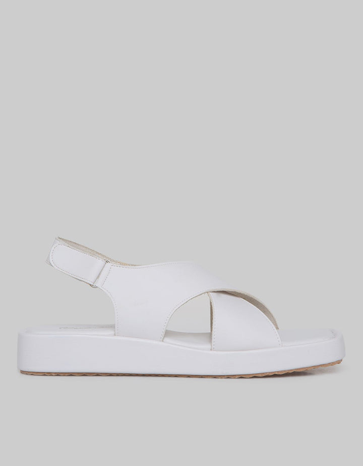 Yongki Komaladi Sandal Open Toe