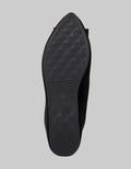 Yongki Komaladi Pointy Look Flat Shoes