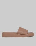 Yongki Komaladi Sandal Elegan