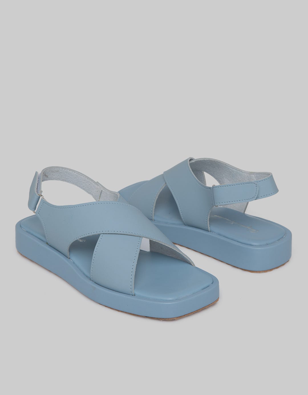 Yongki Komaladi Sandal Open Toe
