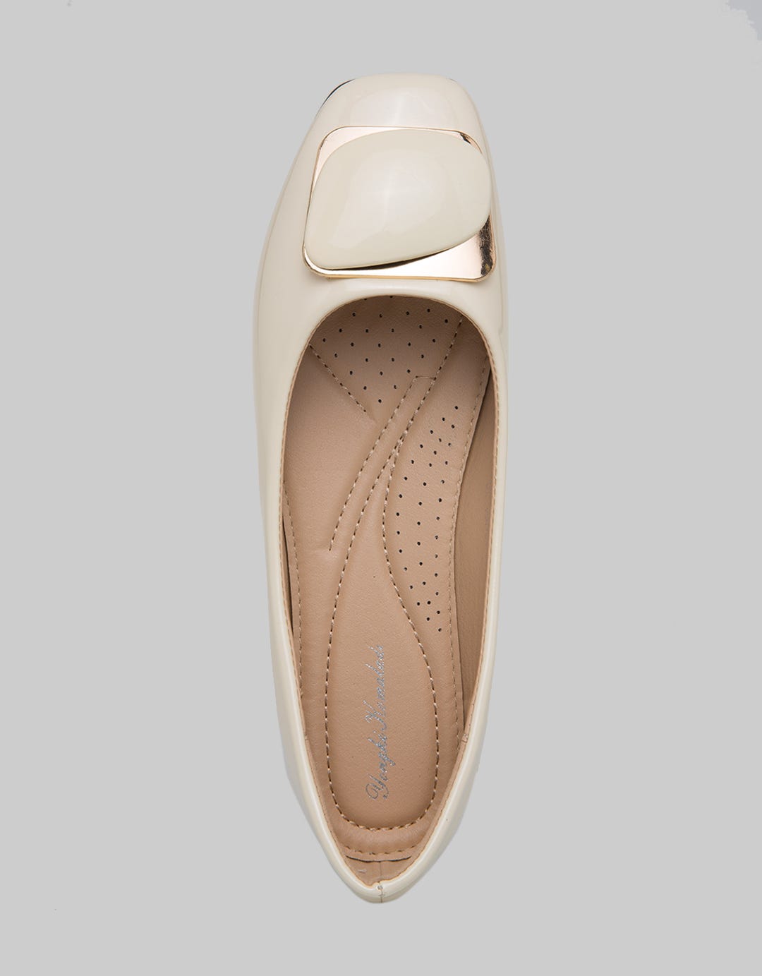Yongki Komaladi Flat Shoes Slip On