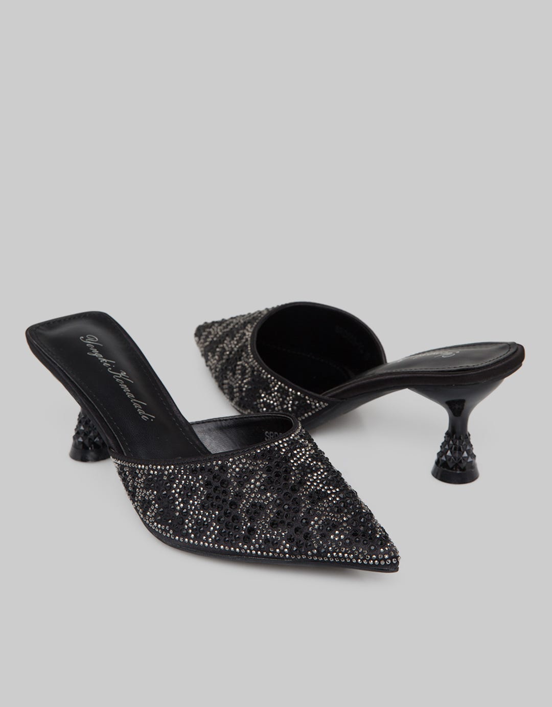 Yongki Komaladi Studded Bustong Shoes
