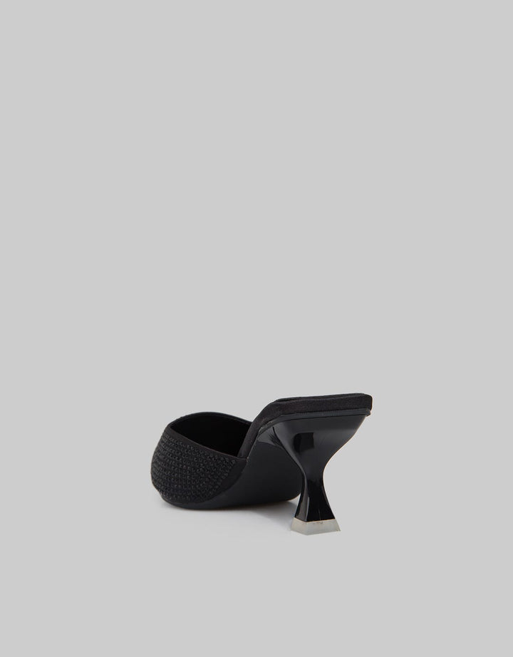 Yongki Komaladi Studded Bustong Shoes