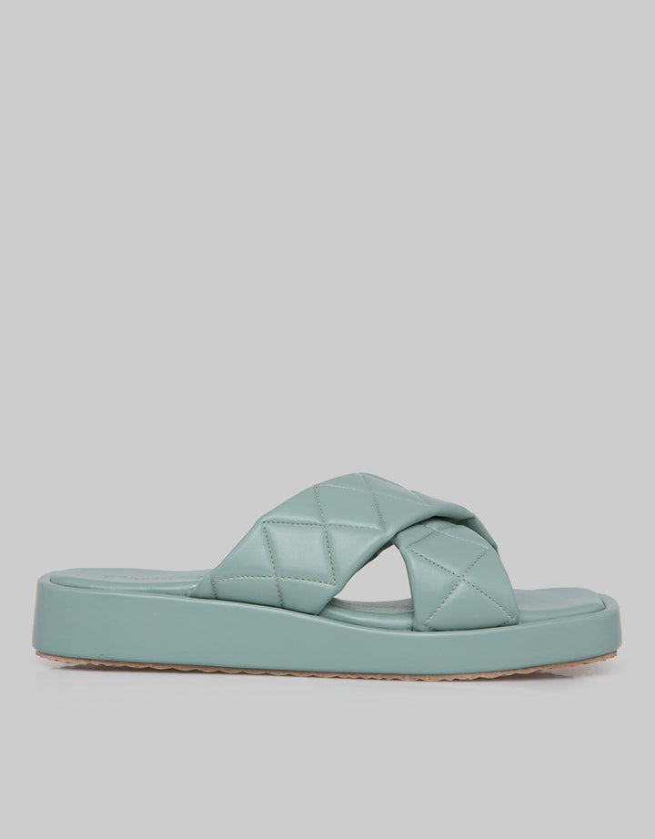 Yongki Komaladi Sandal Simply