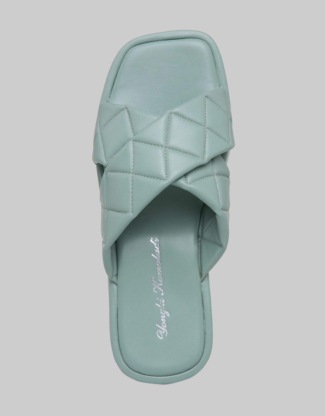 Yongki Komaladi Sandal Simply