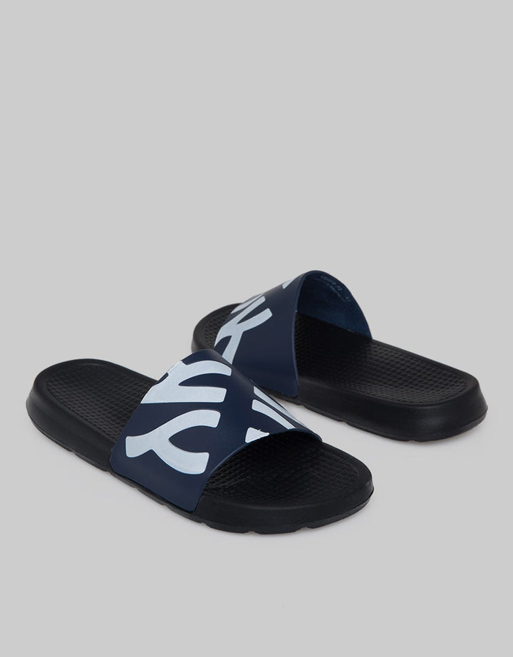 Yongki Komaladi Strap Sandals