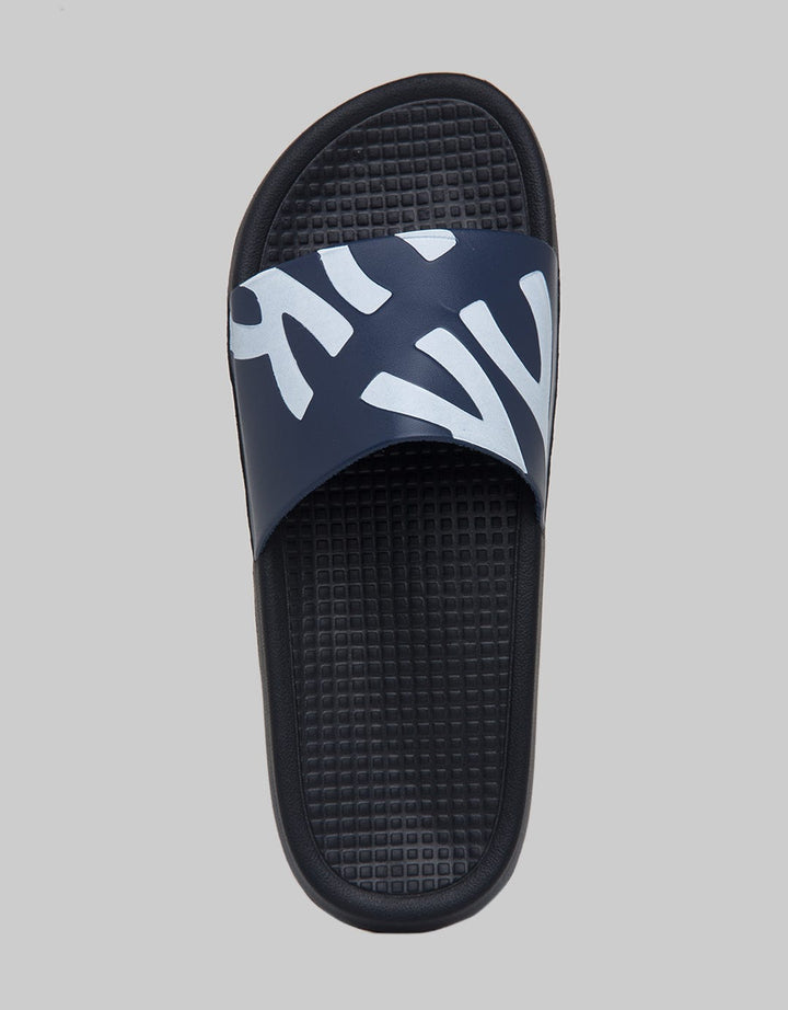 Yongki Komaladi Strap Sandals