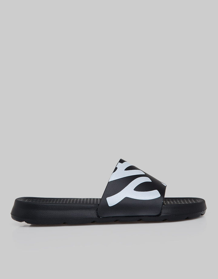 Yongki Komaladi Strap Sandals