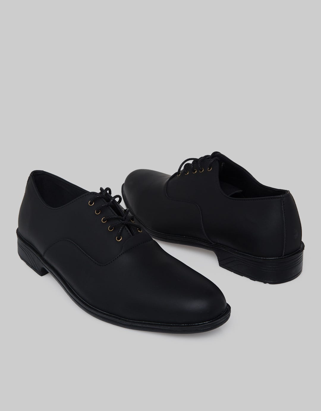 Yongki Komaladi Formal Shoes