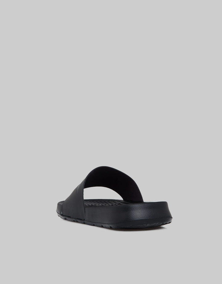 Yongki Komaladi Big Strap Sandals
