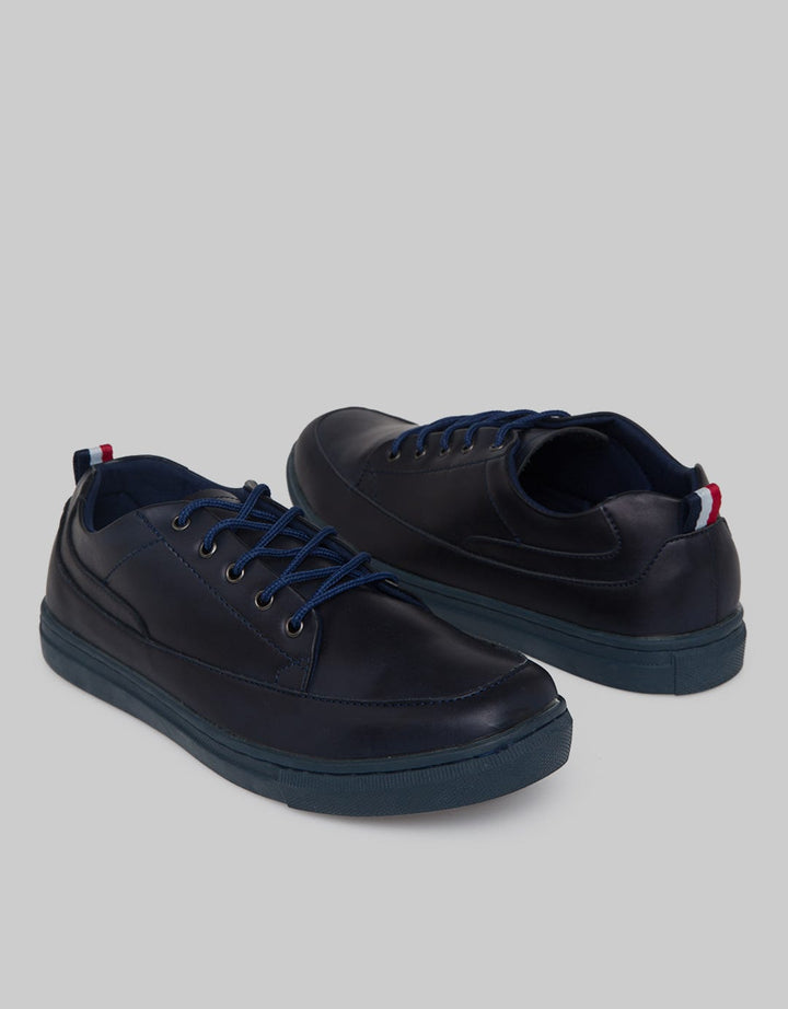 Yongki Komaladi Contrast Shoelace Shoes
