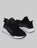 Yongki Komaladi Sepatu Sporty