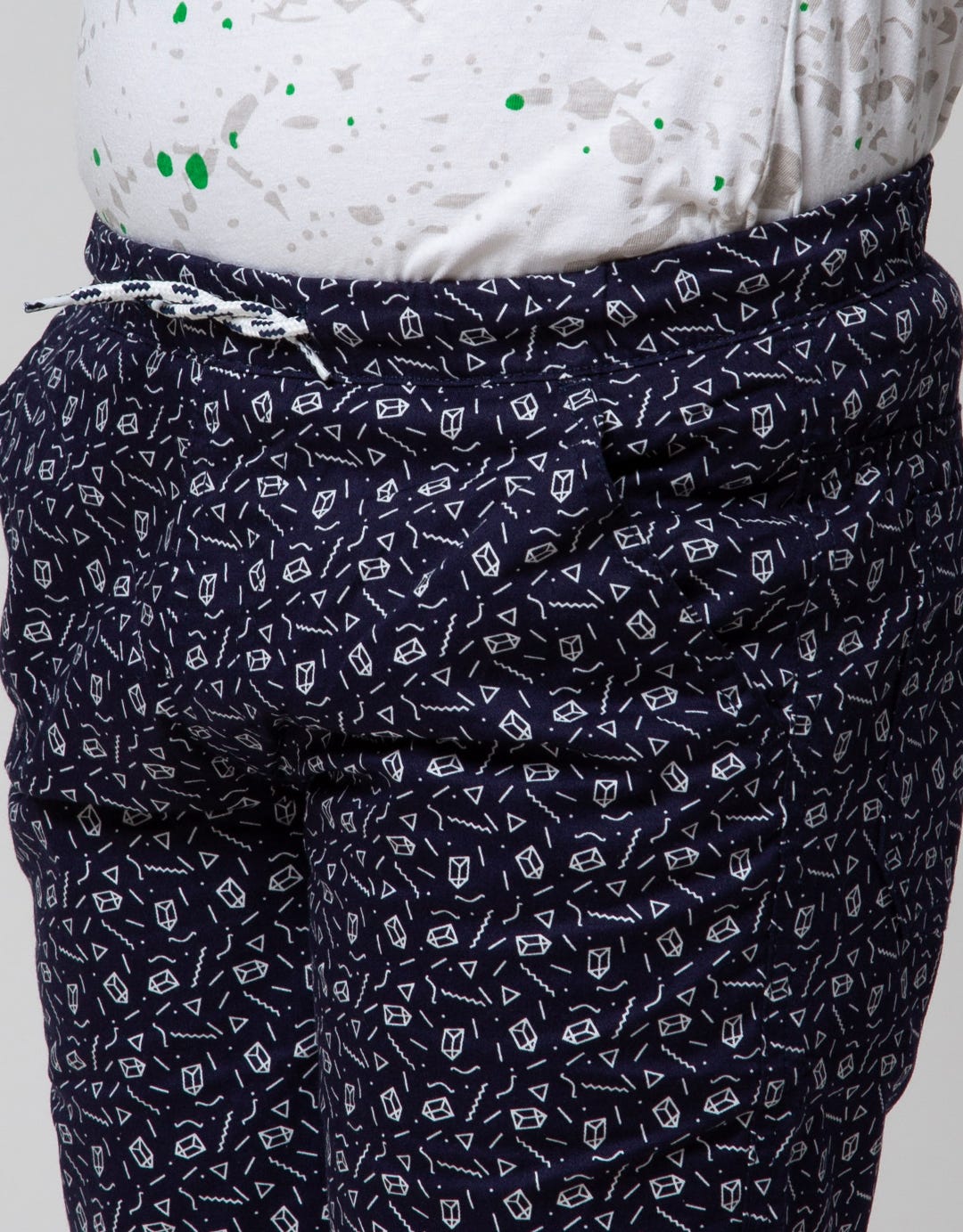 Nevada Shorts Pants Crop Geometri Shape