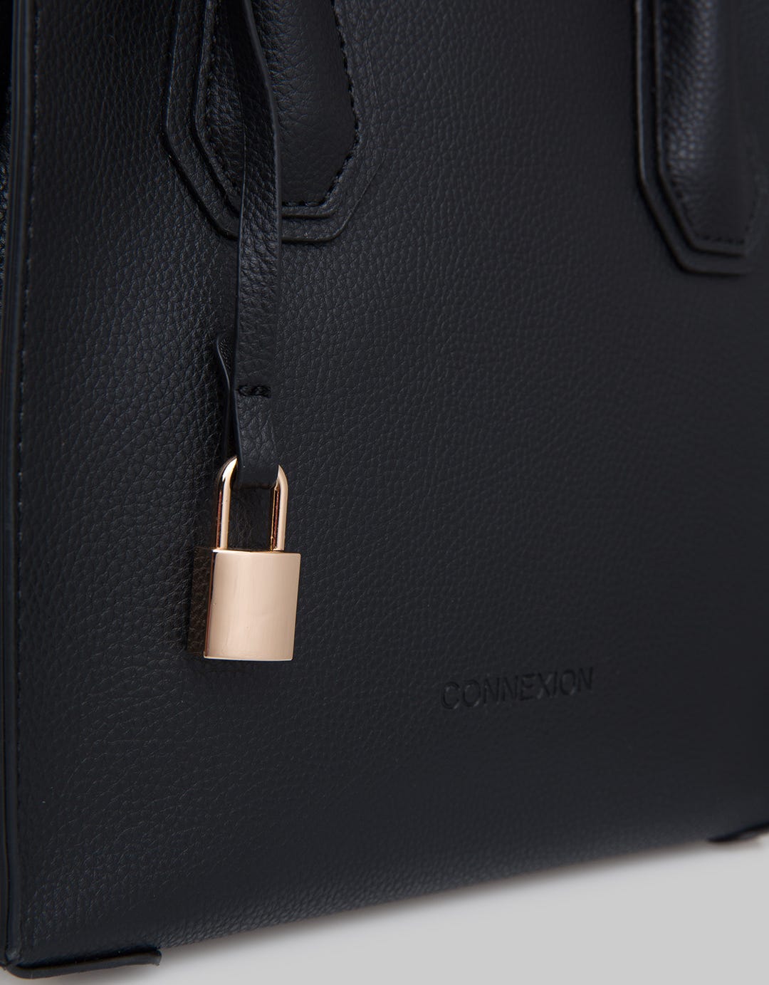Connexion Handbag Solid Women Rihana1