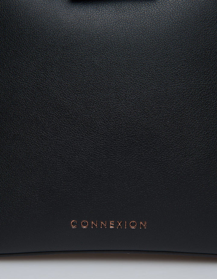 Connexion Solid Vlum Shoulder Bag Wanita
