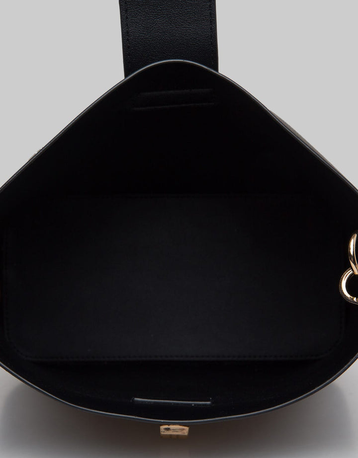 Connexion Solid Vlum Shoulder Bag Wanita