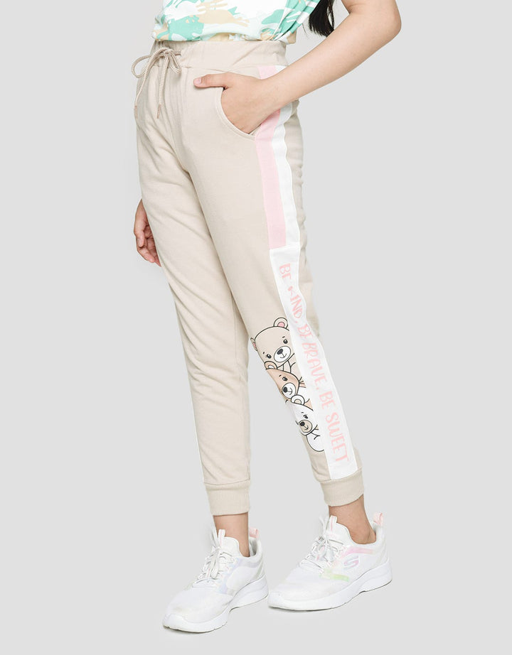 Aero Jogger Cut Sewn Bear Love Love