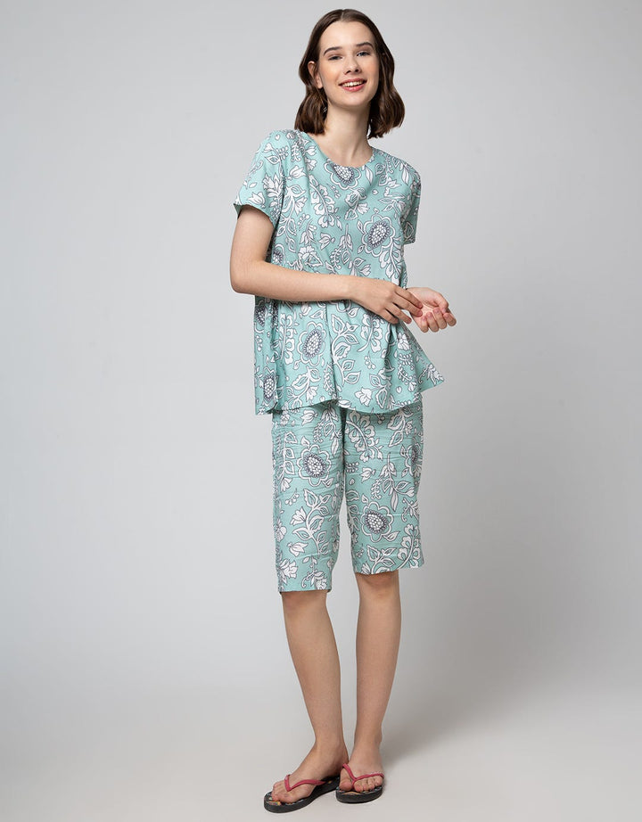 St. Yves Short Sleeve Pyjama Capri Bunga Klasik