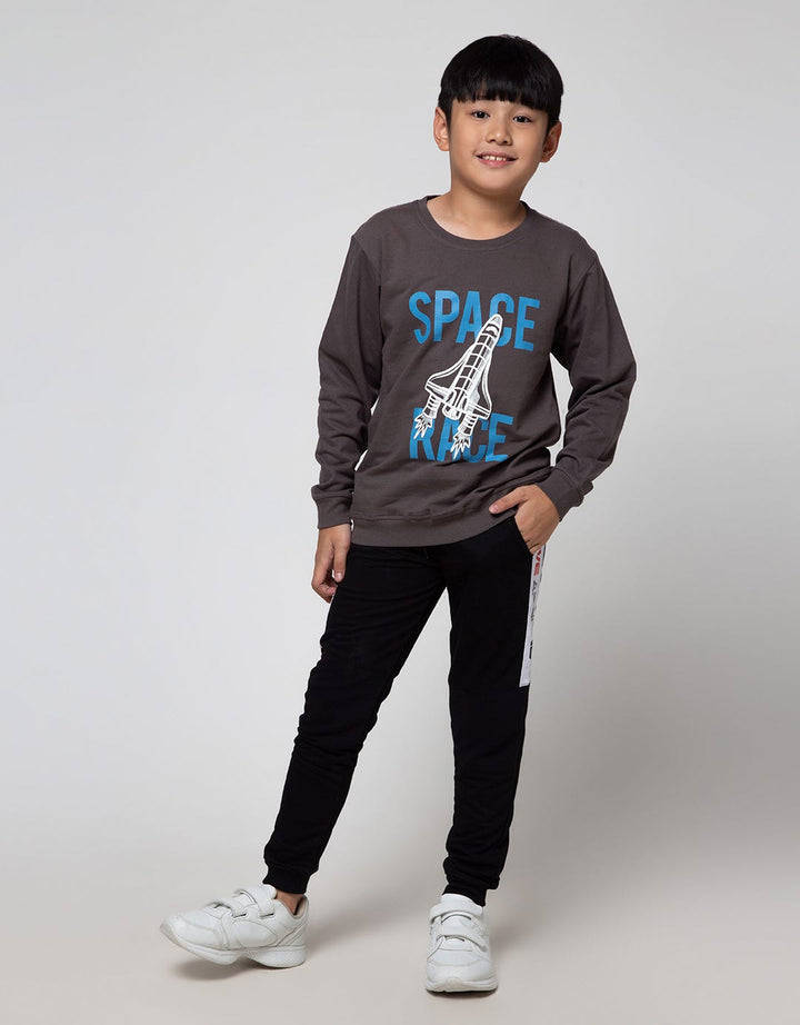 Aero Sweater Space Race