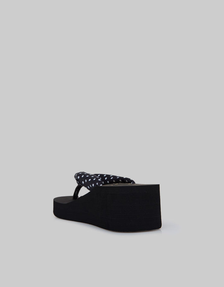 Disney Polkadot Strap Sandal Jepit Wanita