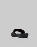 Triset Sandal Flat Buckle Design