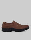 Cole Sepatu Slip On Casual Pria