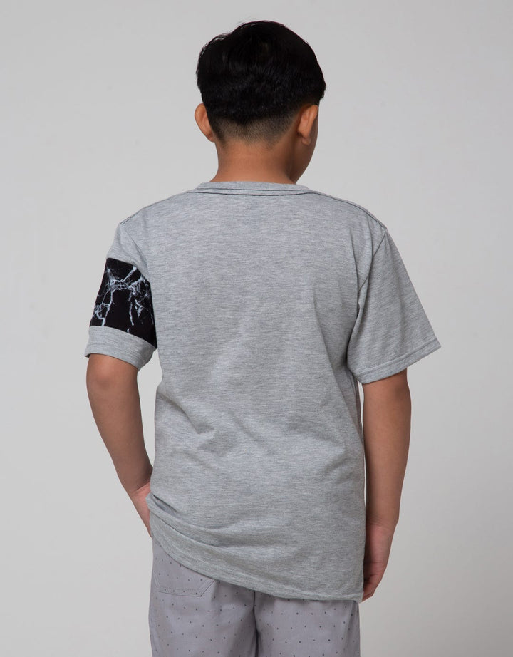 Nevada Abstract Cut Kaos Anak Laki-laki