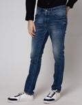 Watchout Jeans Slim Fit Solid Jeans Pria