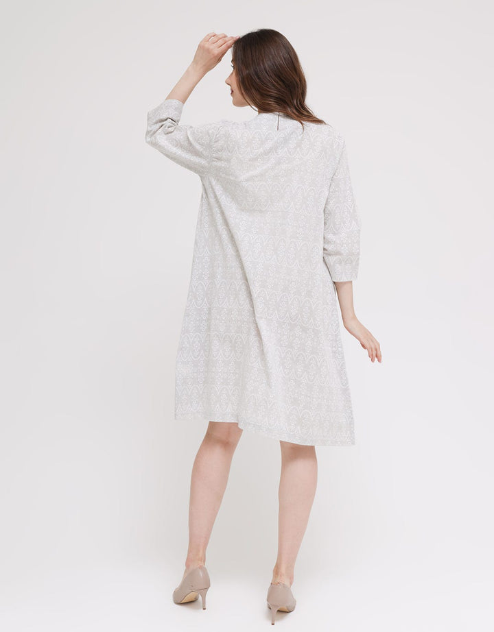Triset Ladies Layer Motif Dress