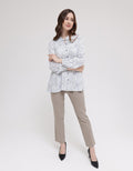 Triset Ladies Abstract Leaf Blouse Wanita