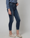Triset Casual Denim Washed Celana Wanita