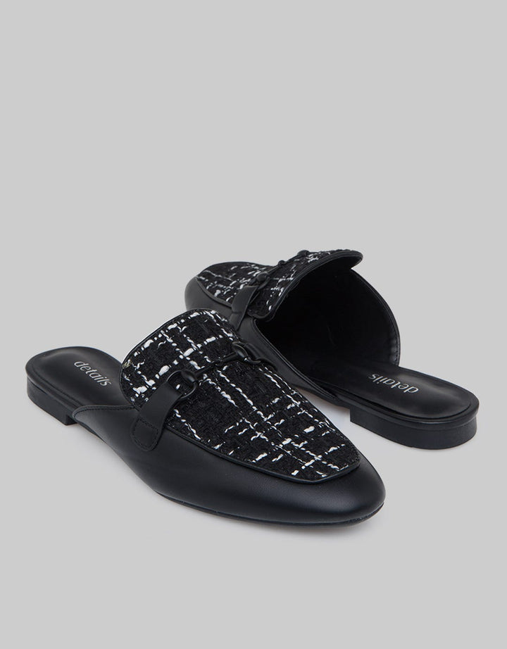 Women's Mule Sandal Slip On Details